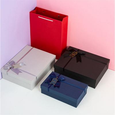 Recycelbares elegantes quadratisches Papppapier-Geschenkbox mit Deckel