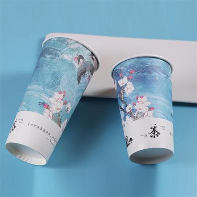 Einweg-Kaffeetassen aus doppelwandigem Papier im Großhandel mit PP / PS-Deckeln
